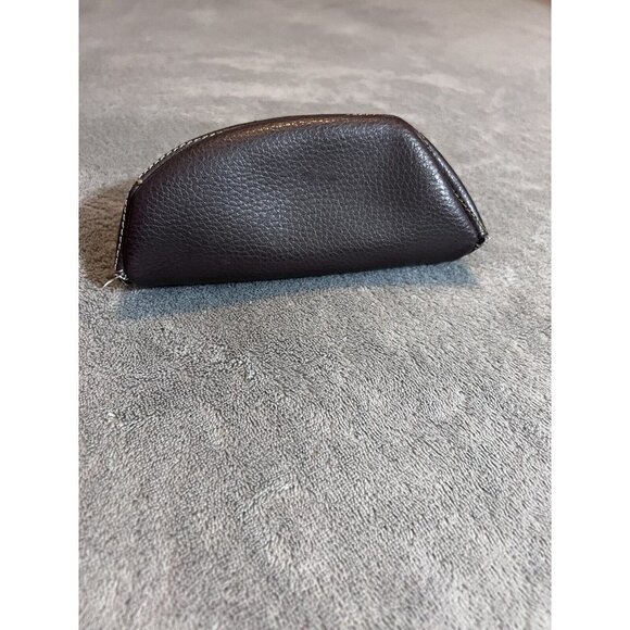 FENDI Selleria Serie Numerata 100% Leather Logo Sunglasses Soft Case Ita… - Picture 4 of 8